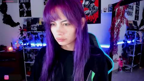    online show from 10.05.25