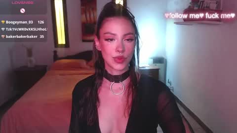 Snapshot of sakuraa_beauty chatting on 02.01.25 Sakura online show from 02.01.25