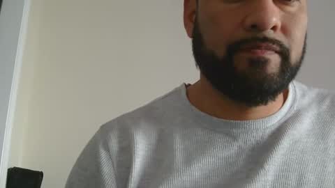 sal cumplaciente online show from 03.10.25