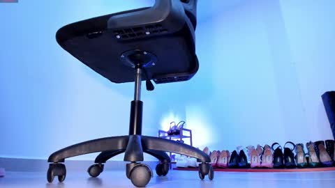 Sali G  online show from 10.14.25