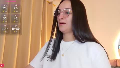 Silvia  online show from 07.18.26