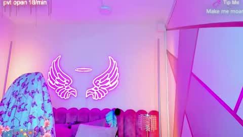 miss Sally online every night from 1am to 8am  Colombia time online show from 03.24.26