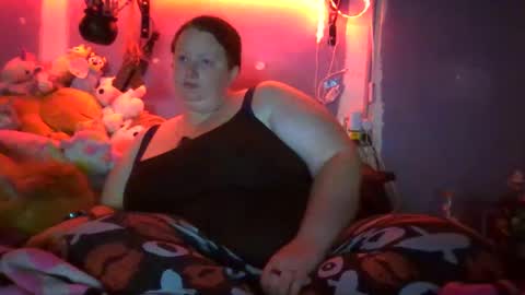 sallyrose1992 online show from 09.20.25