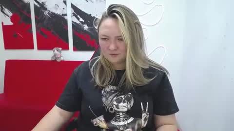 Snapshot of sallyverda chatting on 07.08.26 Sally online show from 07.08.26