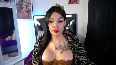 Snapshot of salo_hot01 chatting on 02.11.26 SALO HOT online show from 02.11.26