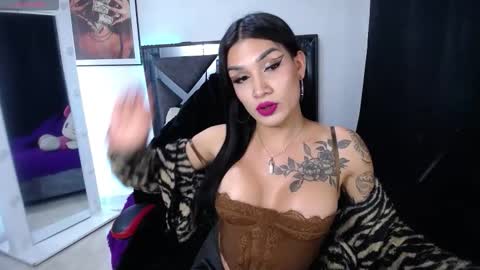 Snapshot of salo_hot01 chatting on 02.22.26 SALO HOT online show from 02.22.26