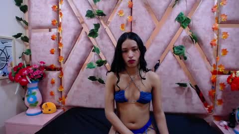 salome_queem online show from 02.15.25