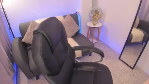 Snapshot of salomee_foxx_ chatting on 01.17.26 Salome online show from 01.17.26