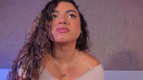 Snapshot of salomeferreira_ chatting on 10.14.25 Salome Ferreira online show from 10.14.25