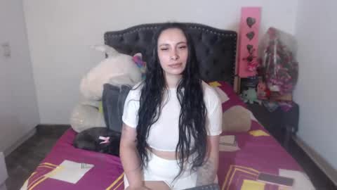 yenny online show from 11.17.25