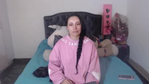 yenny online show from 12.18.25