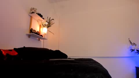 Salome Kross online show from 12.29.24