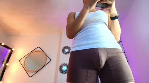 Salomon  Jax and Luca online show from 02.22.25