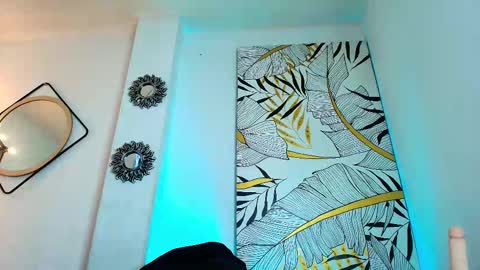 Salomon  Jax and Luca online show from 02.26.25