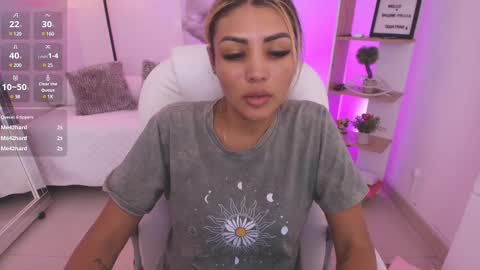 Snapshot of saloomee__ chatting on 02.11.25 SALOME online show from 02.11.25