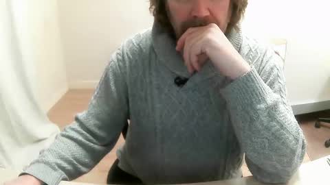 Snapshot of saltimbanquier chatting on 12.12.24 Saltimbanquier Salt ou Banquier online show from 12.12.24