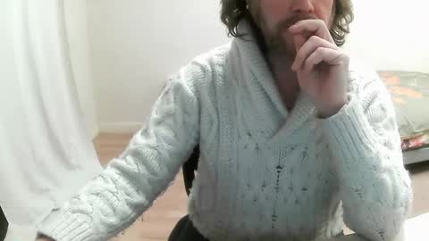 Snapshot of saltimbanquier chatting on 02.11.25 Saltimbanquier Salt ou Banquier online show from 02.11.25