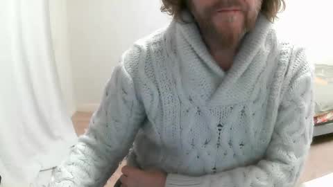 Snapshot of saltimbanquier chatting on 02.13.25 Saltimbanquier Salt ou Banquier online show from 02.13.25