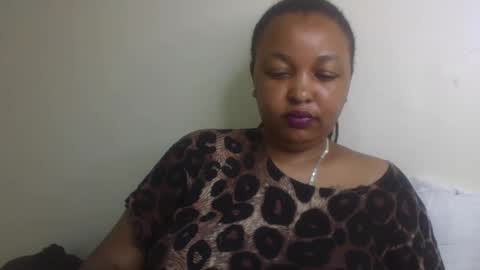 Snapshot of salty_surprise_ chatting on 02.19.25 salty_surprise_ online show from 02.19.25