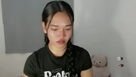 Snapshot of salva_fuckdoll chatting on 10.21.25 Salva online show from 10.21.25