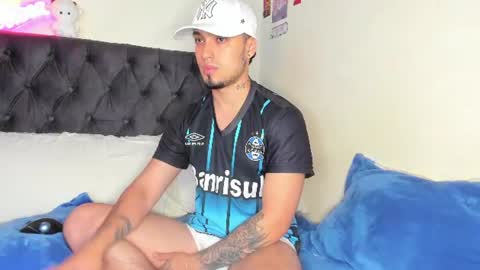 Snapshot of salvatore_dereck chatting on 07.09.26 online show from 07.09.26