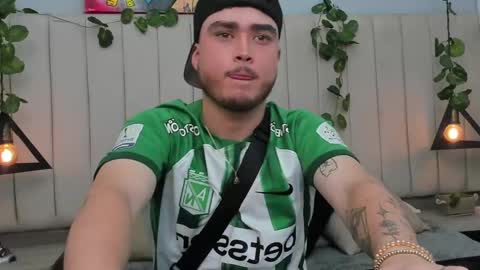 Snapshot of salvatore_muller chatting on 11.17.25 Salvatore online show from 11.17.25