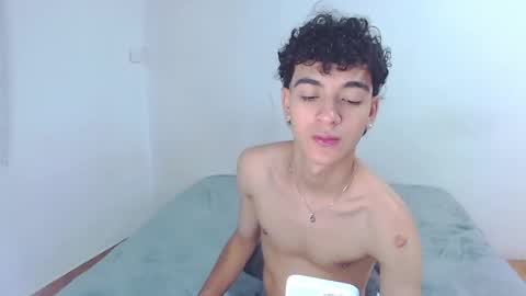 sam__cute online show from 10.01.25