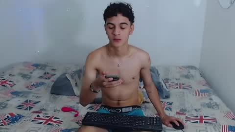 Snapshot of sam__cute chatting on 04.22.26 sam__cute online show from 04.22.26