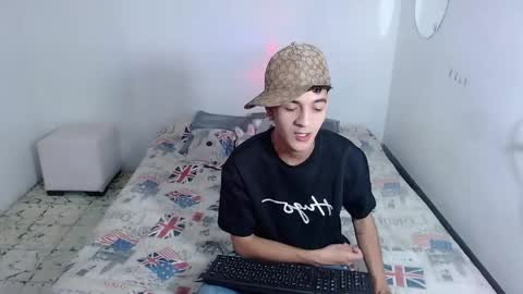Snapshot of sam__cute chatting on 05.02.26 sam__cute online show from 05.02.26