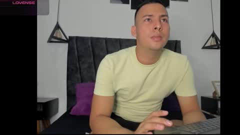 sam_boy_kinky online show from 09.14.25