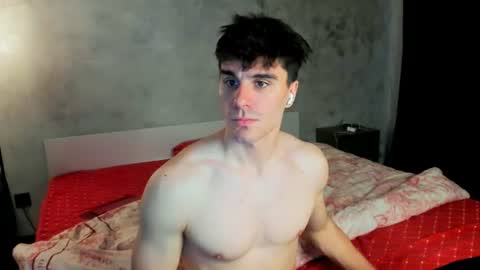 Snapshot of sam_huston18 chatting on 06.23.26 BACK IN 2 WEEKS online show from 06.23.26