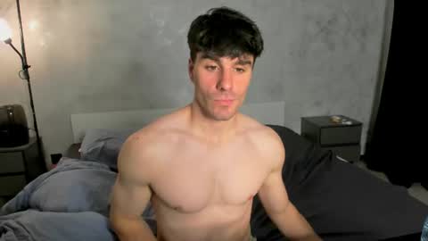 Snapshot of sam_huston18 chatting on 08.02.26 BACK IN 2 WEEKS online show from 08.02.26