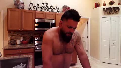 Snapshot of sam_papithebarber chatting on 11.14.25 sam_papithebarber online show from 11.14.25