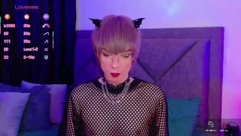 Snapshot of sam_russo chatting on 09.30.25 Sam online show from 09.30.25