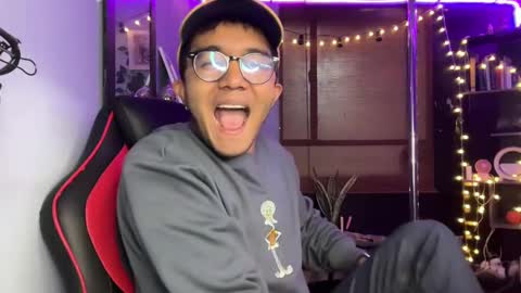 SAMUEL THOMPSON online show from 12.31.24