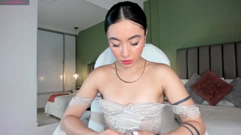  Samantha  online show from 01.19.25