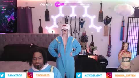 Join us -   and    online show from 12.01.25