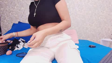 Samanta online show from 01.21.25