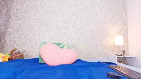 Snapshot of samanta_360 chatting on 10.12.25 Samanta online show from 10.12.25