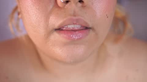 Snapshot of samanta_cutee1 chatting on 06.11.26 SAMANTA online show from 06.11.26