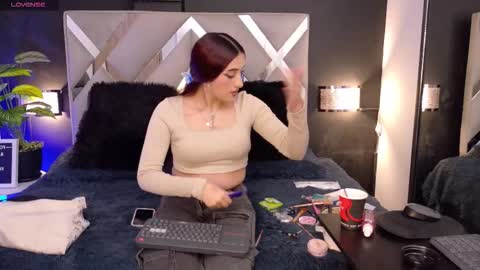 Samantha online show from 09.18.25