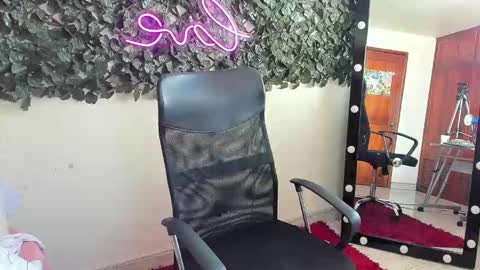 samantaortiz_ online show from 12.01.25