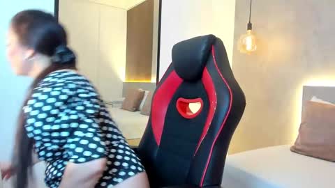 S A M A N T H A online show from 10.09.25