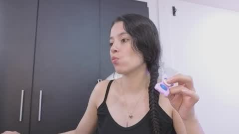 samantha_blow online show from 05.20.26