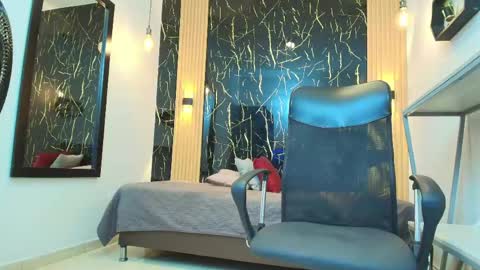 Snapshot of samantha_fox8 chatting on 05.15.26 online show from 05.15.26