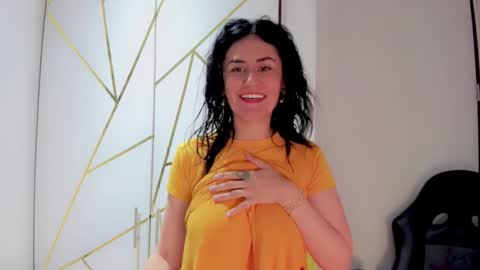 Snapshot of samantha_larusso_ chatting on 10.18.25 Andy online show from 10.18.25