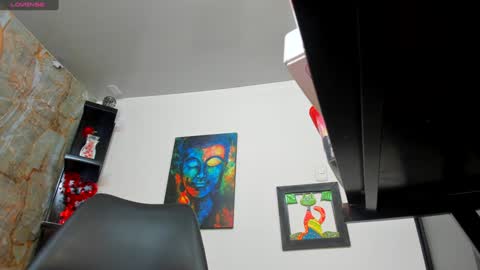 Snapshot of samantha_milfs chatting on 12.10.24 samantha_milfs online show from 12.10.24