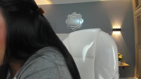 Snapshot of samanthaa_22_ chatting on 09.23.25 Samanthaa online show from 09.23.25