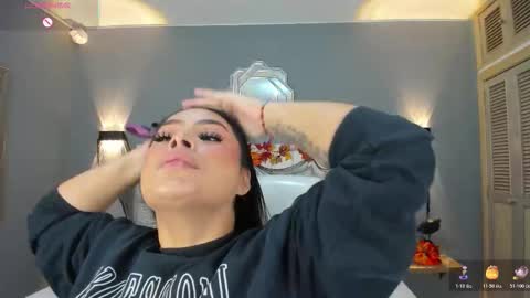 Snapshot of samanthaa_22_ chatting on 10.26.25 Samanthaa online show from 10.26.25