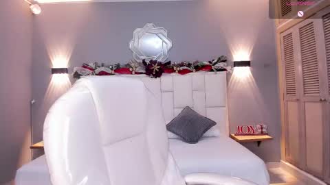  Samanthaa online show from 12.21.25